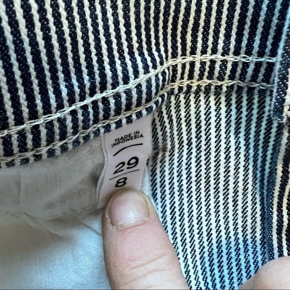 NWOT Loft blue stripe high rise shorts - Picture 9 of 11